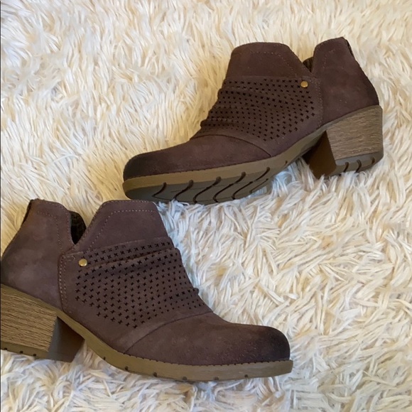 earth origins amanda booties